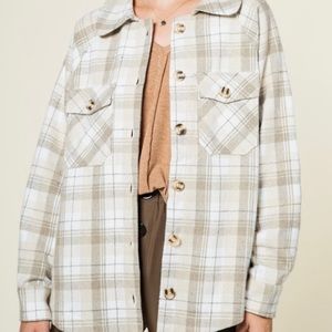 VERY J Shacket